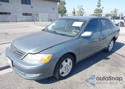2004 Toyota Avalon Xls z USA, uszkodzony, nr VIN 4T1BF28B54U388698